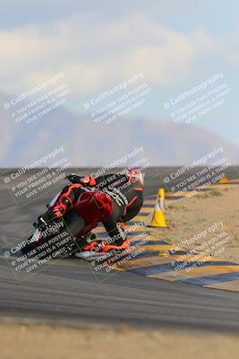 media/Nov-16-2023-Racers Edge (Thu) [[bcabf825d4]]/2-A Group/9Session 7 (Turn 12 Backside)/